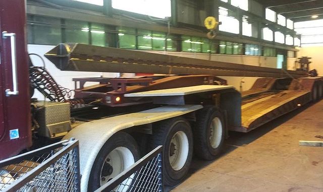 Interior loading and unloading bay